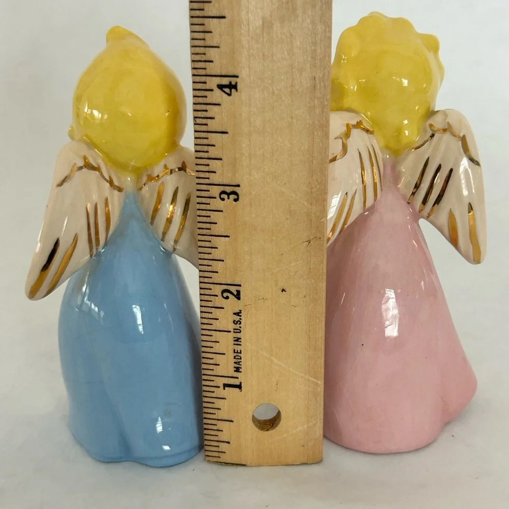 Vintage Boy & Girl Kissing Angel Ceramic Blue‎ & Pink Figures Kitsch MCM Retro